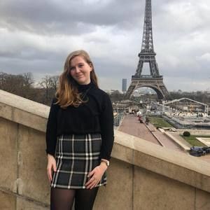 Meet your Posher, Madeline